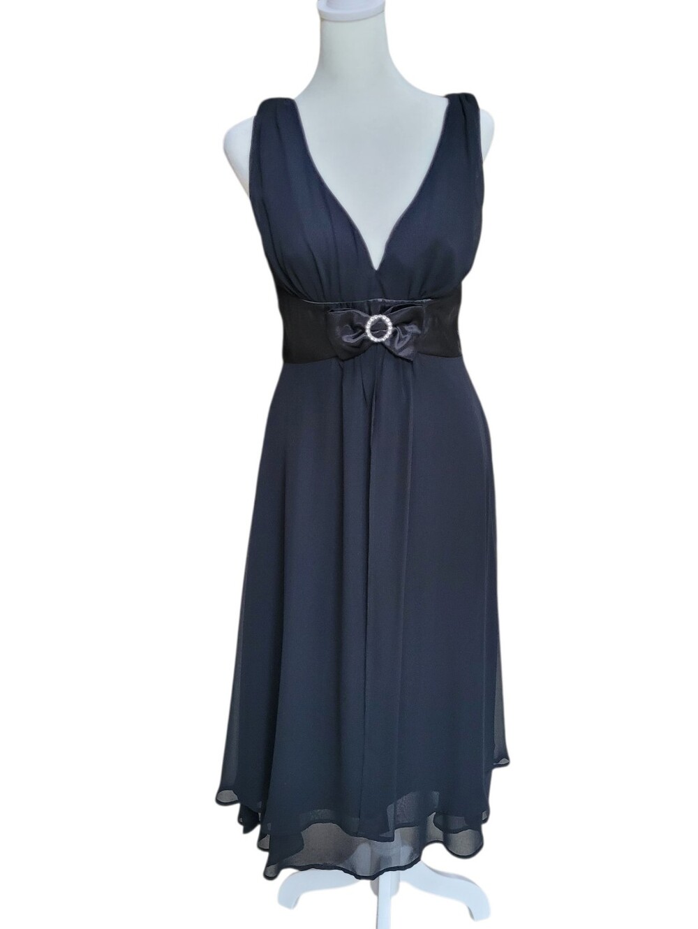 Connected Apparel Black V-Neck Sleeveless Dress Bow Waist Accent Size 6